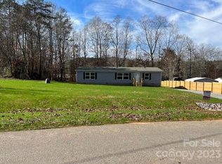 6094 Burnhurst Ln, Denver, NC 28037