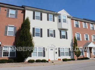 1129 N Byrne Rd #1, Toledo, OH 43607