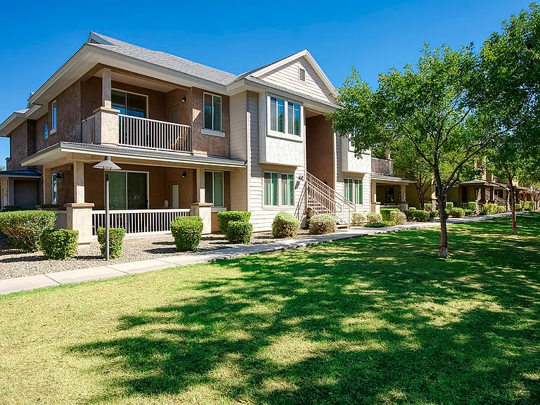 Highland Groves at Morrison Ranch Apartments — Photo 33