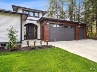 22515 70th Ave E, Graham, WA 98338