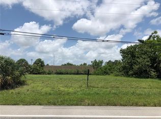 2105 Everest Pkwy, Cape Coral, FL 33904