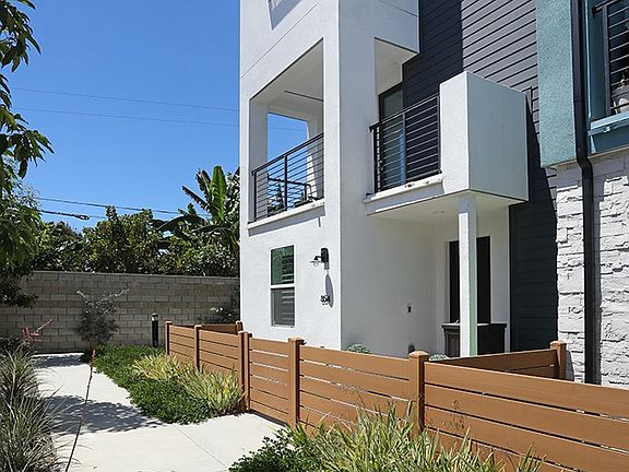 5th image of 854 S Harbor Blvd