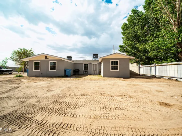 421 Valle Palos Verdes Dr, Socorro, TX 79927