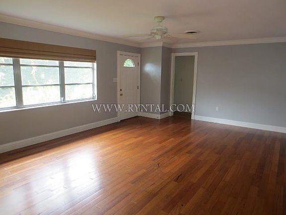 4th image of 2826 Bougainvillea St
