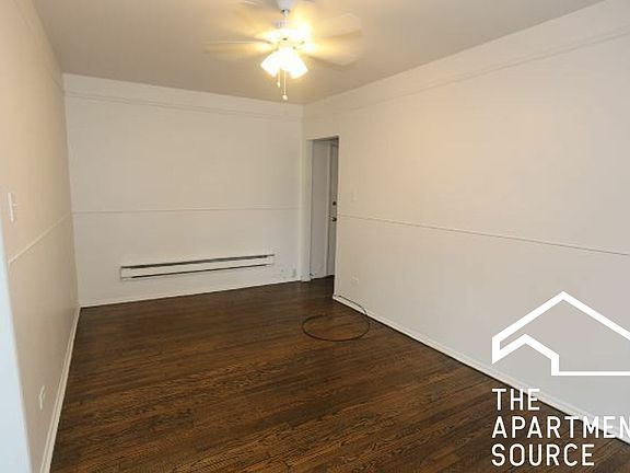 4th image of 4515 N Malden St APT 3C