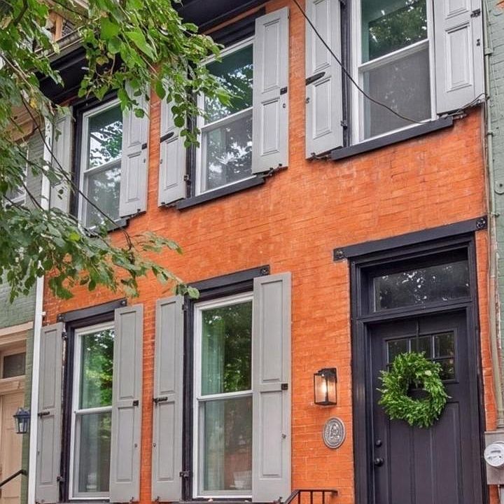 1st image of 442 N Queen St