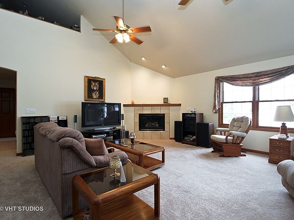 2nd image of 377 Center Point Dr N