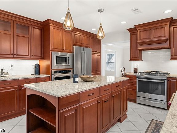 3rd image of 24 Partridge Rd