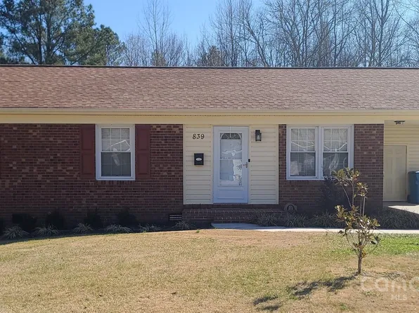 839 Oak St, Troy, NC 27371