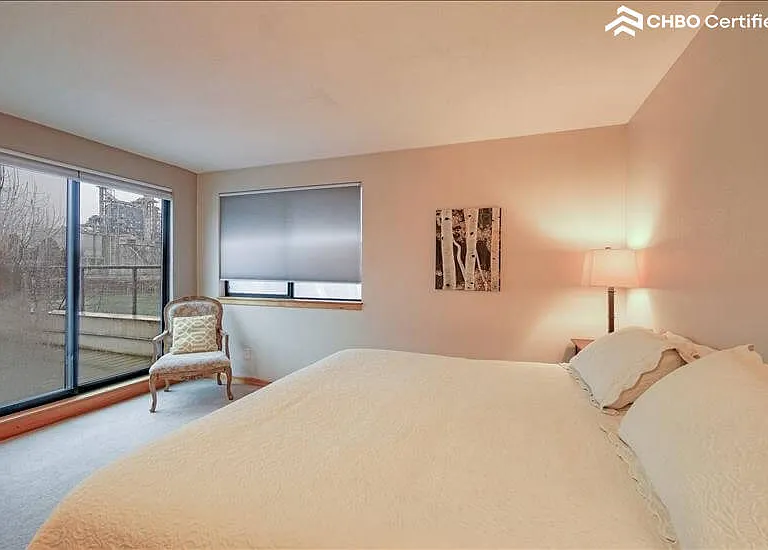 Big deck off of the bedroom