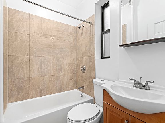 3rd image of 361 W 51st St #5FF