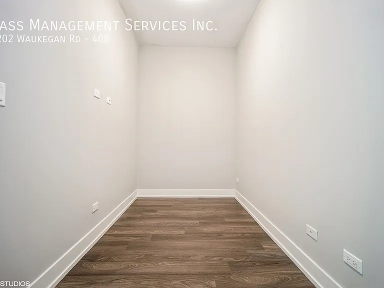 1202 Waukegan Rd, Glenview, IL — Photo 31
