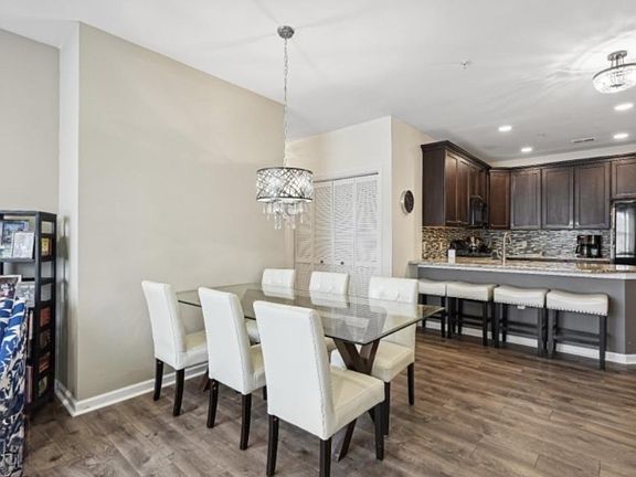 4th image of 169 Tarrington Rd #203