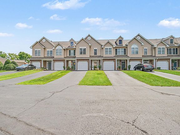 3rd image of 8706 Little Hoop Rd