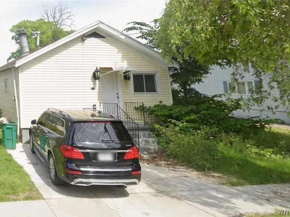 126 Bushnell St, Buffalo, NY 14206