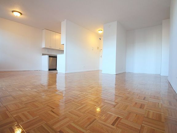 4th image of 175 W 90th St APT 19F