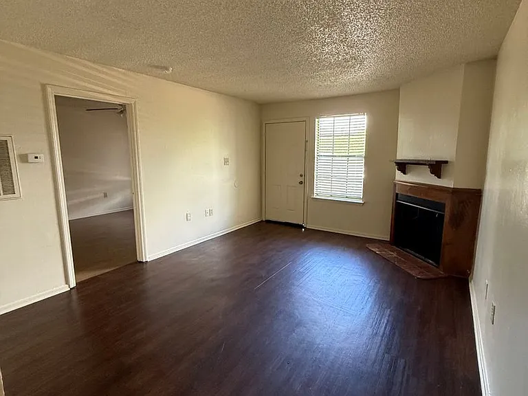 2059 Mariner Dr — Photo 9