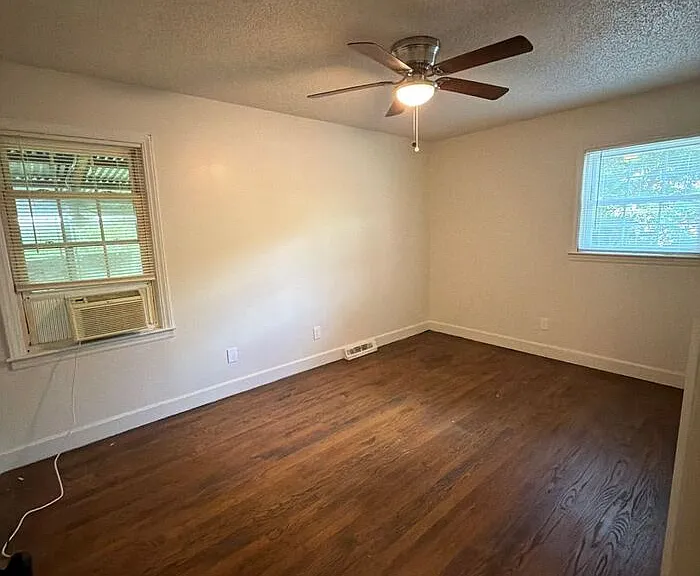 4410 Brooktree Dr — Photo 11