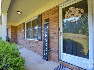 97 Robin Rd, Wadesboro, NC 28170