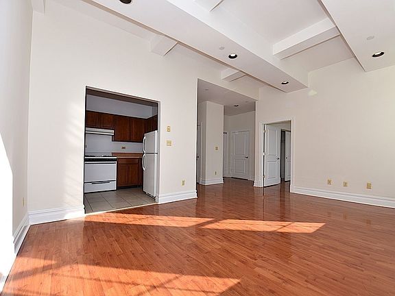 5th image of 4502 Ditmars Blvd APT 239