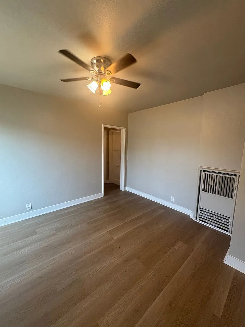 1 bed, 1.0 bath, 502 sqft, $2,000 — Photo 2