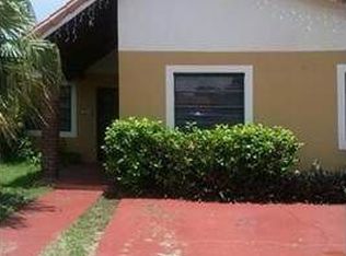 13735 SW 15th St, Miami, FL 33184