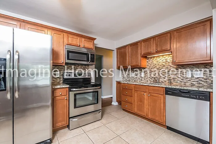 4617 Orchard Ln — Photo 6