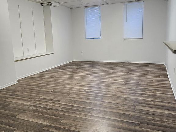5th image of 1027 6th Ave S #Basement