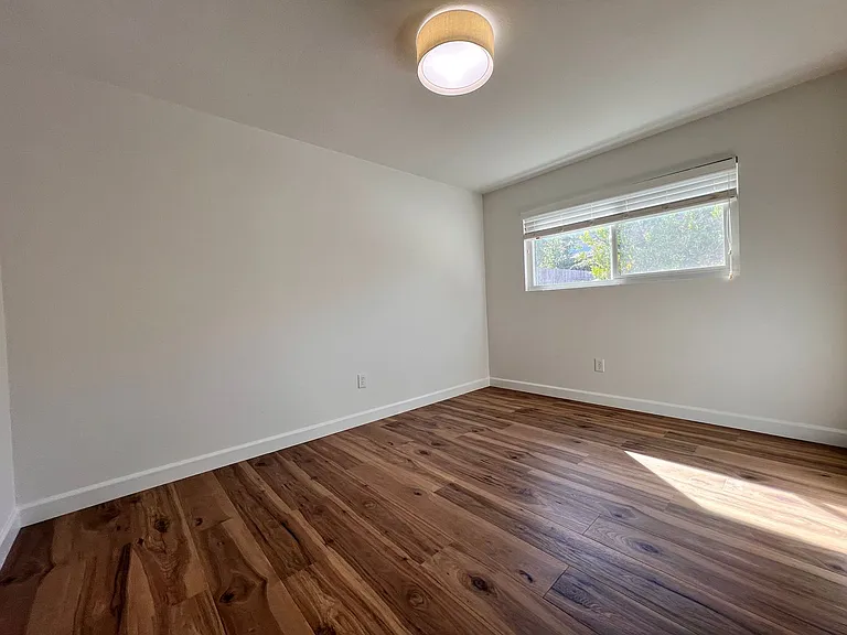 6946 Cowles Mountain Blvd — Photo 16