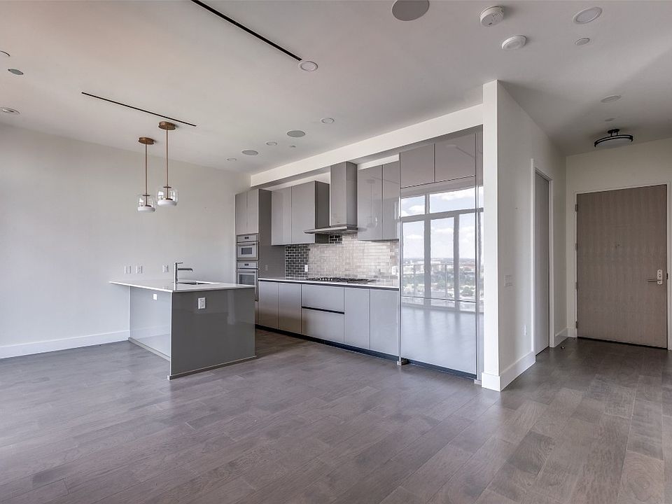 1st image of 123 Lexington Ave #1408