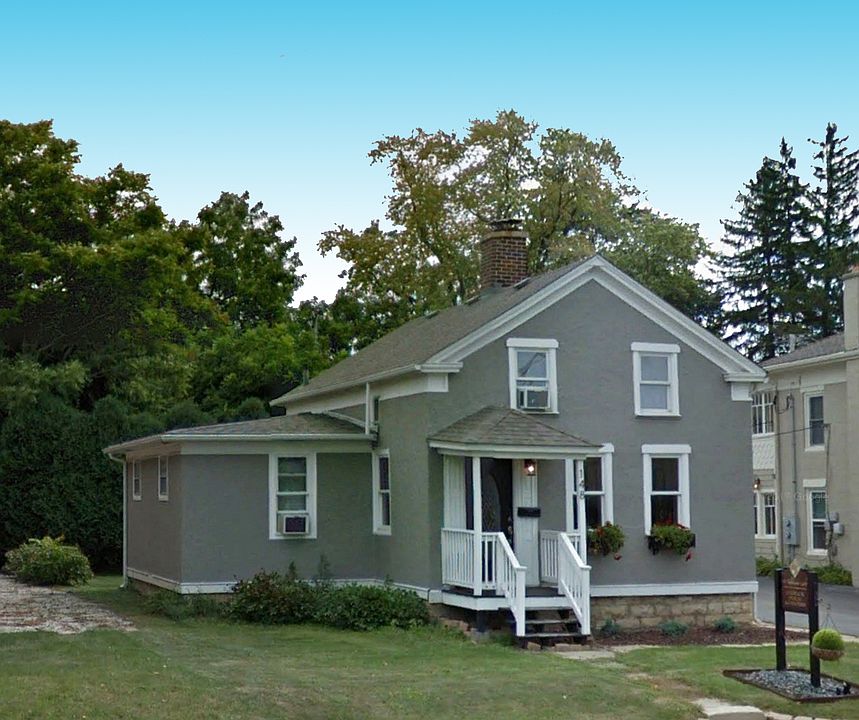 2nd image of 148 N Washington St