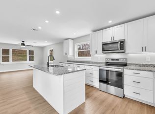 216 Valley View Rd, Dover, TN 37058