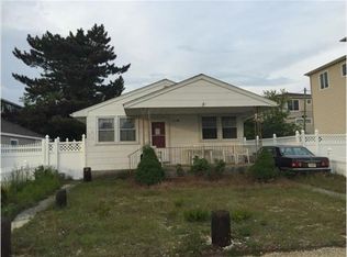 325 15th St S, Brigantine, NJ 08203