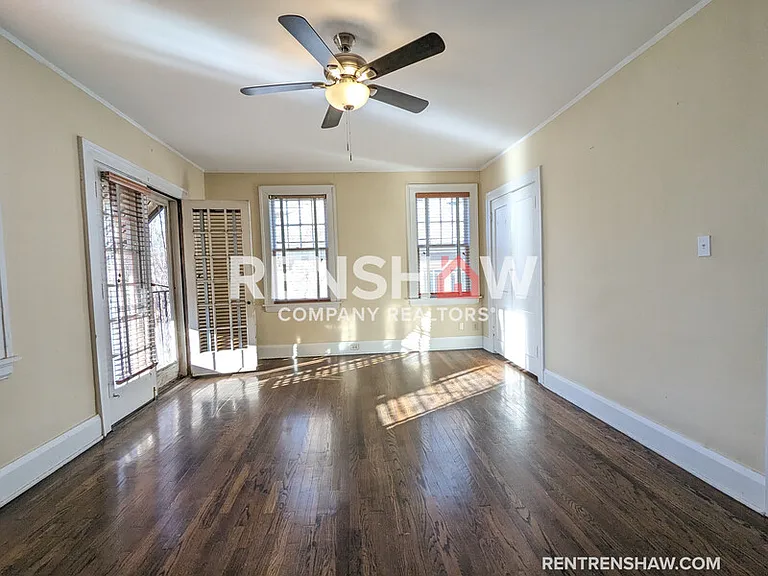 662 S McLean Blvd — Photo 16