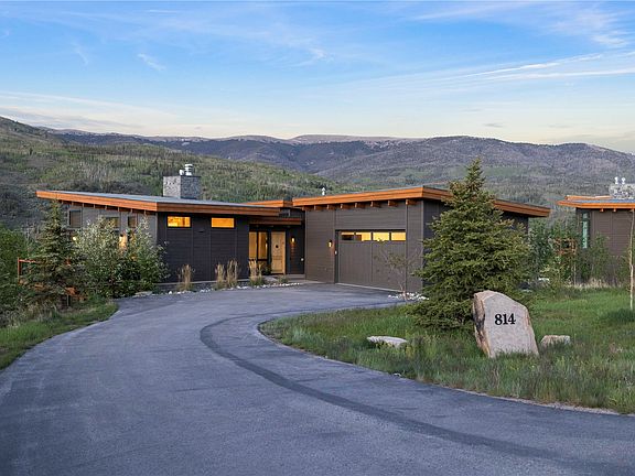 2nd image of 814 Maryland Creek Road