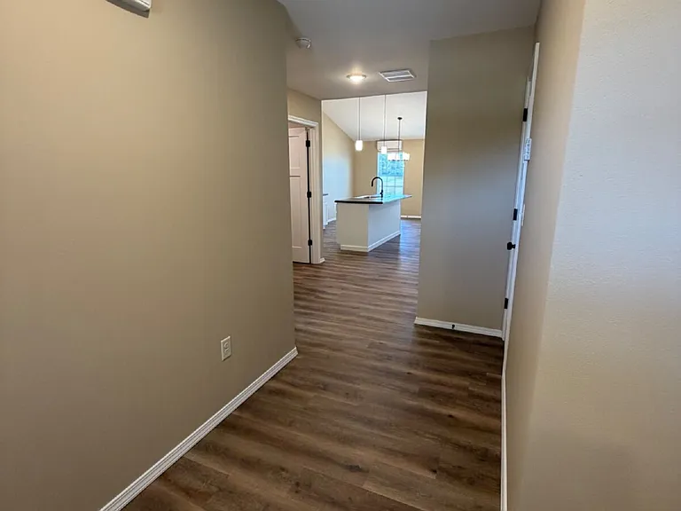 152 Ruby Ln — Photo 3