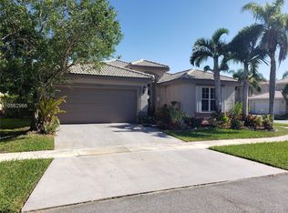 1953 SW 180th Ter, Miramar, FL 33029