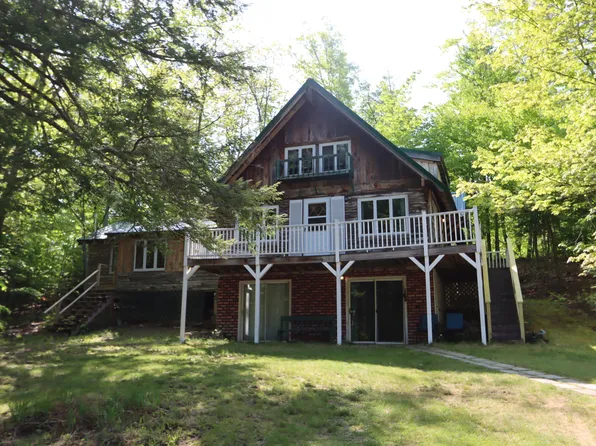 55 Dean Road, Buxton, ME 04093