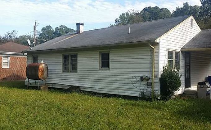 2nd image of 2216 Florida Ave