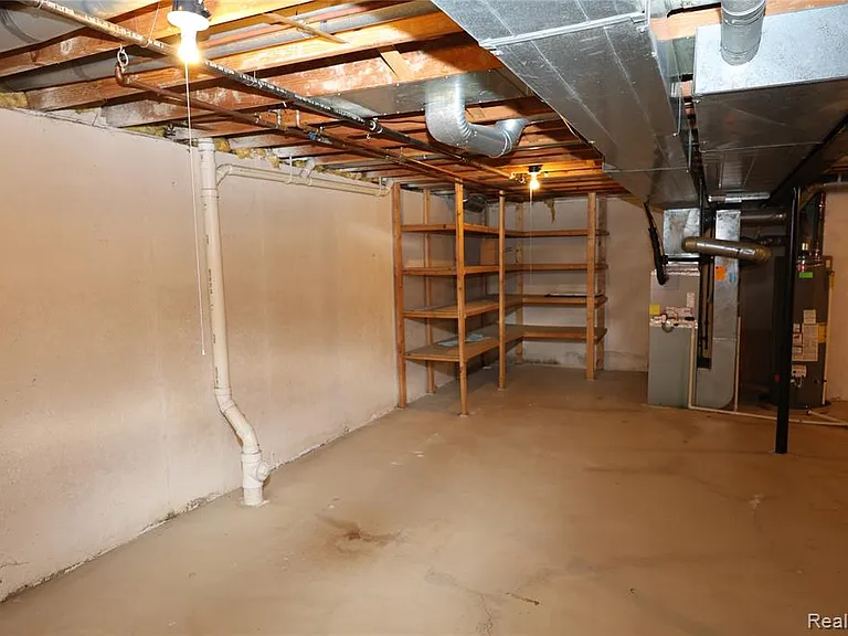 3361 Milcroft Ct — Photo 45