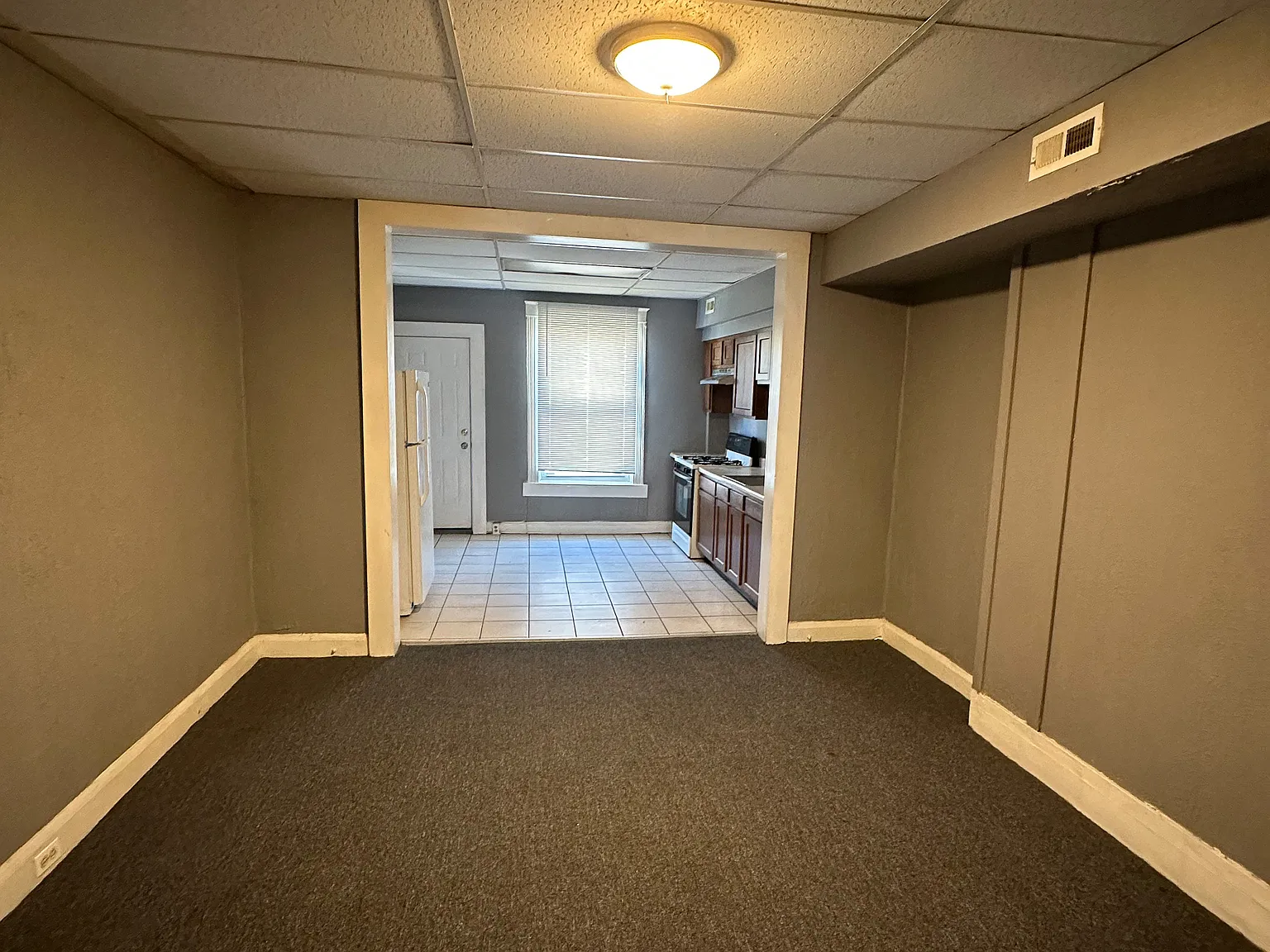2 bed, 1.0 bath, $1,500 — Photo 3