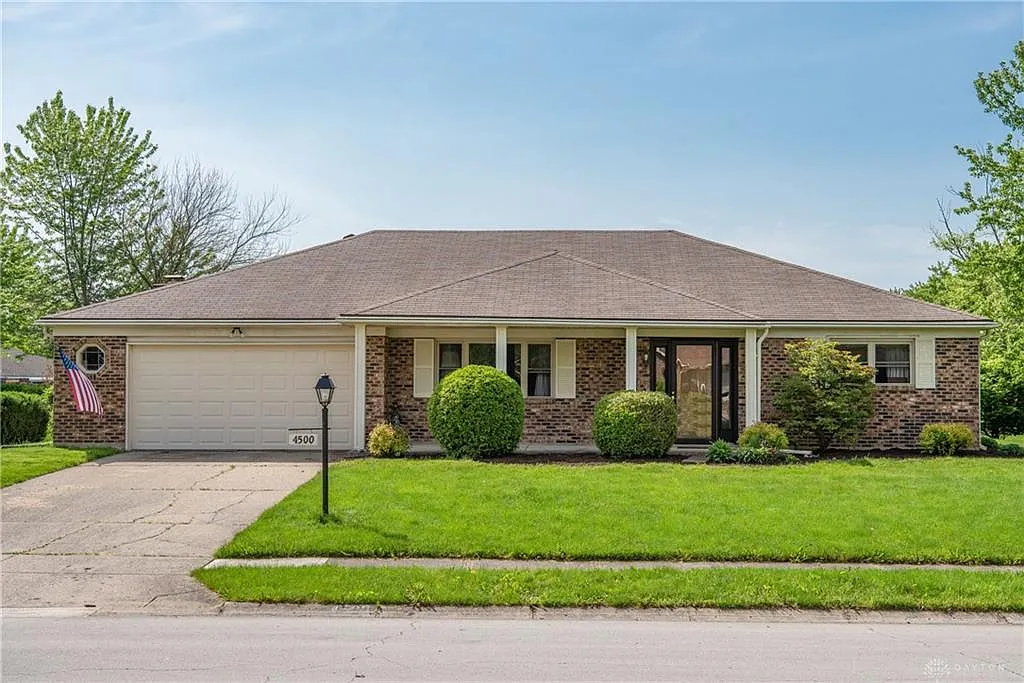 4500 Colby Way photo 1