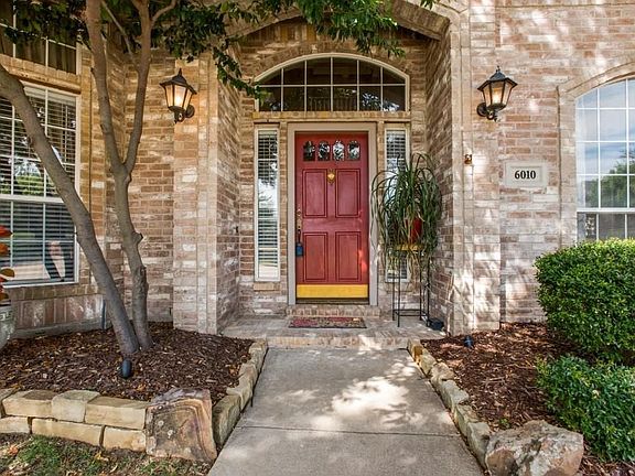 4th image of 6010 Pin Oak Dr