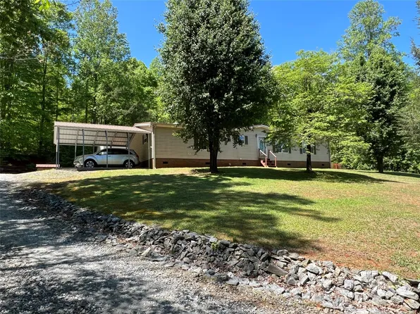 187 Ham Creek Rd, Marion, NC 28752