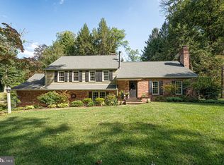 2 Locust Ln, Rose Valley, PA 19086