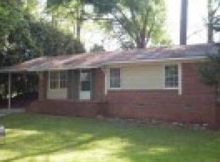 110 Pinecrest Dr, Greensboro, GA 30642