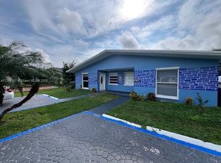 818 SW 13th St #2, Fort Lauderdale, FL 33315