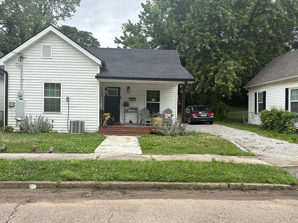 1219 Delaware Ave