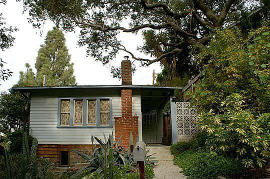 1st image of 2109 Loma Vista Pl