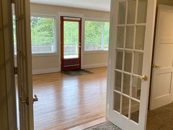 2nd image of 3045 81st Pl SE Unit 10